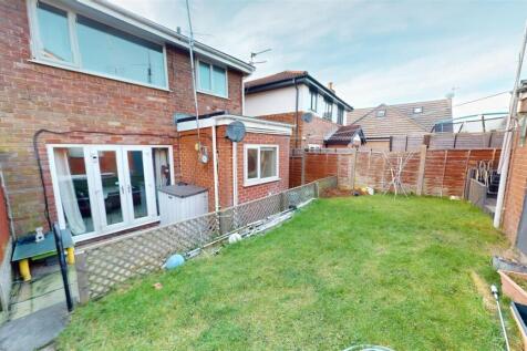 Ormskirk Road Rear Garden