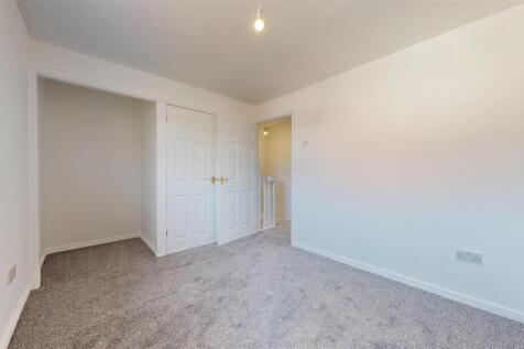 Bourne Gardens Bedroom