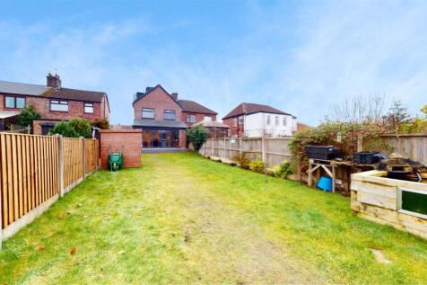 Cross Pit Lane Rear Garden