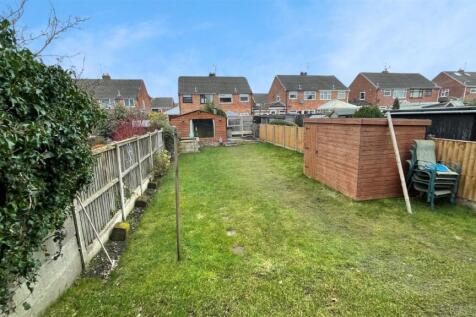 Cross Pit Lane Rear Garden
