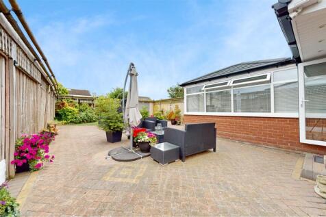 Whiteside Road Rear Garden