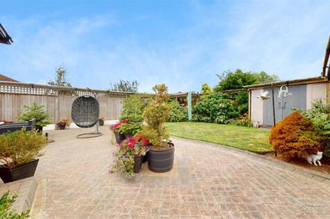 Whiteside Road Rear Garden