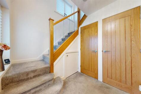 Whiteside Road Hallway
