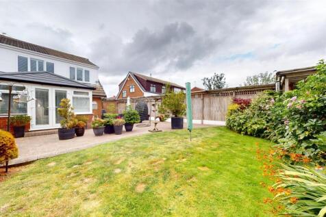 Whiteside Road Rear Garden