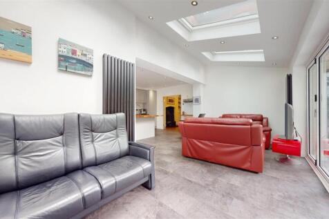 Leach Lane Reception Room