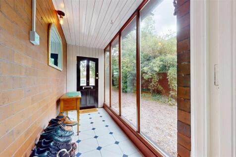 Leach Lane Porch