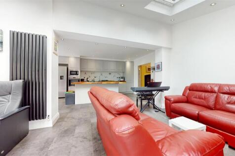 Leach Lane Reception Room