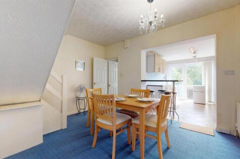 Chadwick Road Dining Area