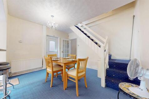 Chadwick Road Dining Area