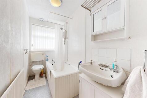 Chadwick Road Bathroom