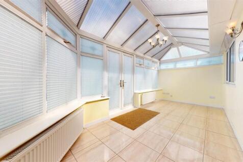 Hyacinth Close Conservatory