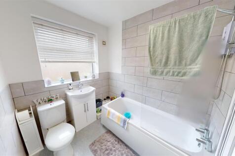 Crawford Close Bathroom