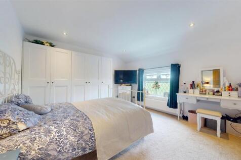 Bushey Lane Bedroom