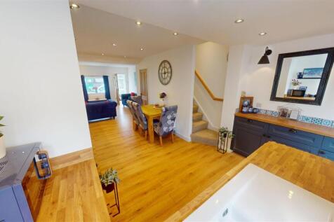 Bushey Lane Kitchen Diner