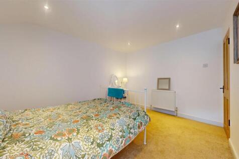 Bushey Lane Bedroom