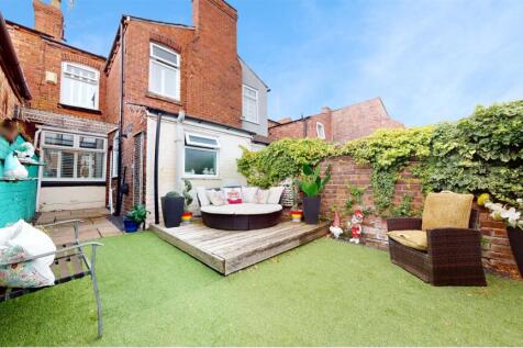 Greenfield Road Rear Garden