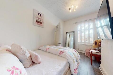 Greenfield Road Bedroom