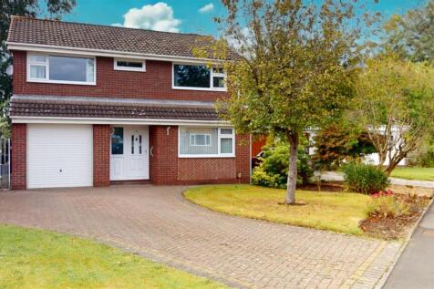 Pinfold Drive Front