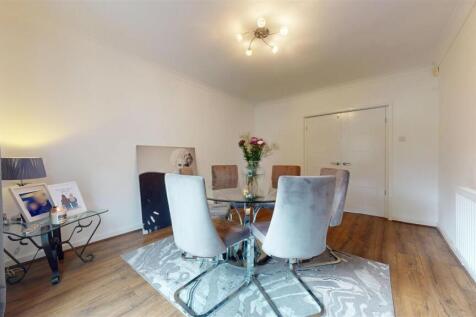 Masefield Grove Dining Room