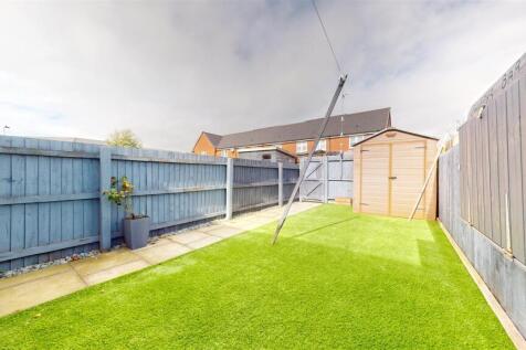 Deerfield Close Rear Garden