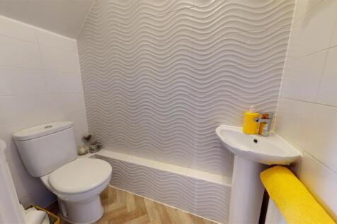 Deerfield Close WC