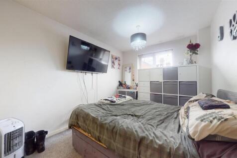 Cansfield Street Bedroom