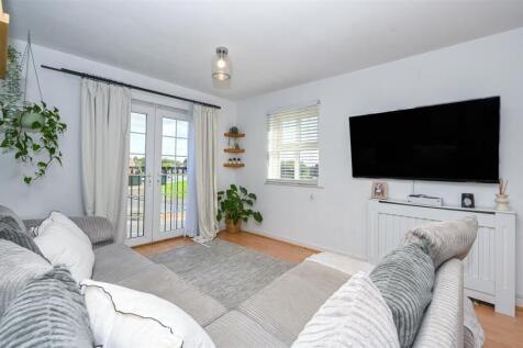 Piele Road - Reception Room