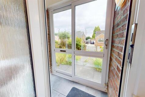 Longwood Close Porch