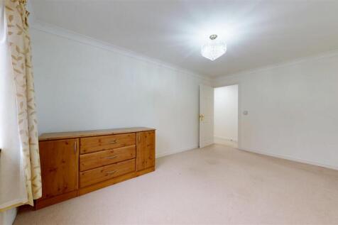 Henbury Court Bedroom