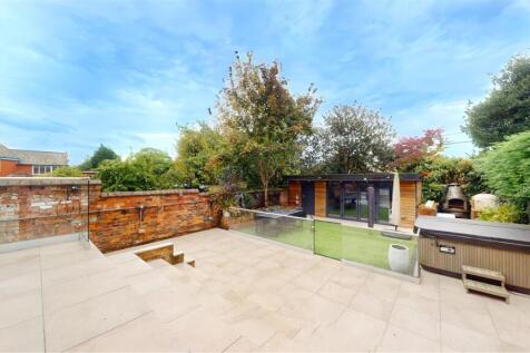 Dentons Green Lane Rear Garden