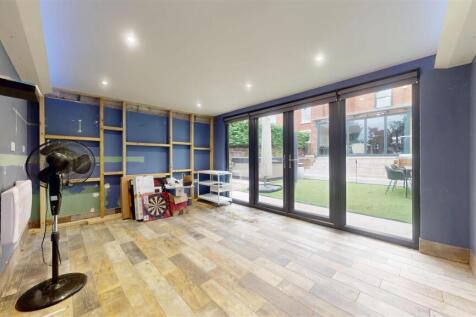 Dentons Green Lane Outbuilding