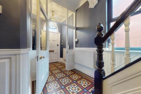 Dentons Green Lane Hall