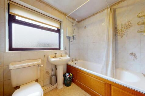 Birchfield Street Bathroom