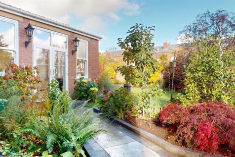 Kings Road Rear Garden