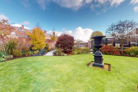 Kings Road Rear Garden