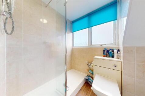 Kendal Drive Bathroom