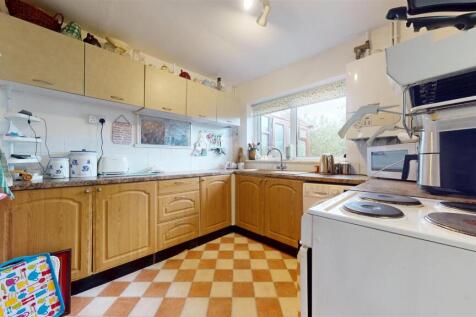 Kendal Drive Kitchen