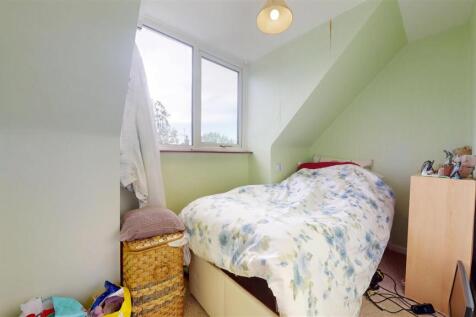 Kendal Drive Bedroom