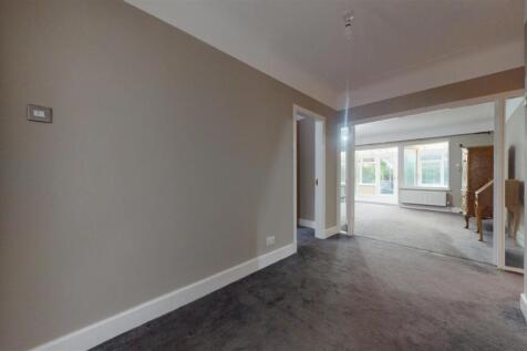 Villiers Crescent Hallway