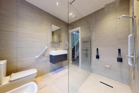 Villiers Crescent Bathroom