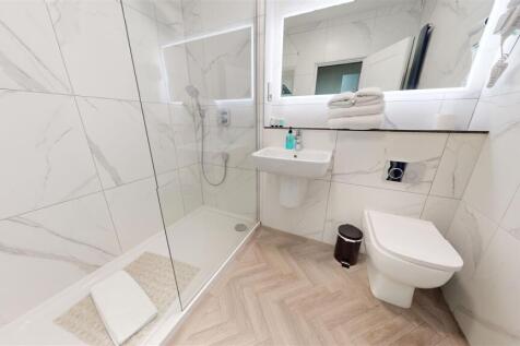 Stanley Street Apartment