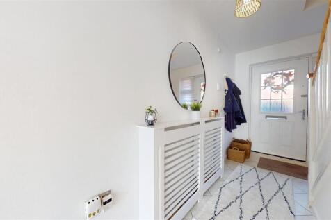 Cherwell Avenue Hallway