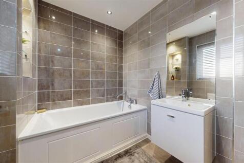 Cherwell Avenue Bathroom