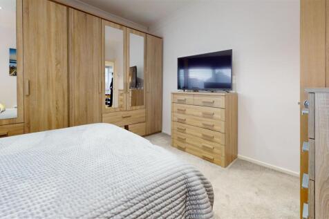 Severn Close Bedroom