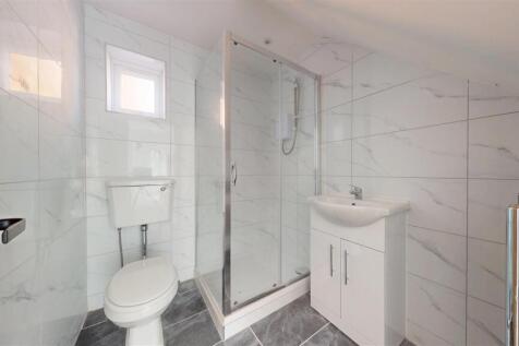 Ormskirk Road Shower Room