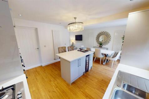 The Spires, Kitchen/Diner