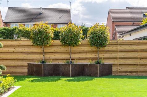 The Spires, Rear Garden