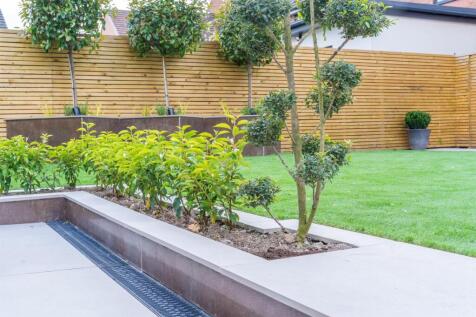 The Spires, Rear Garden