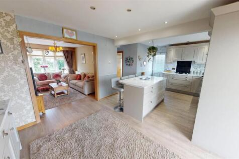 Coultshead Avenue Kitchen Diner