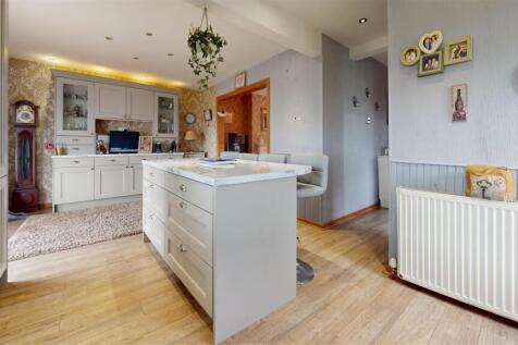 Coultshead Avenue Kitchen Diner